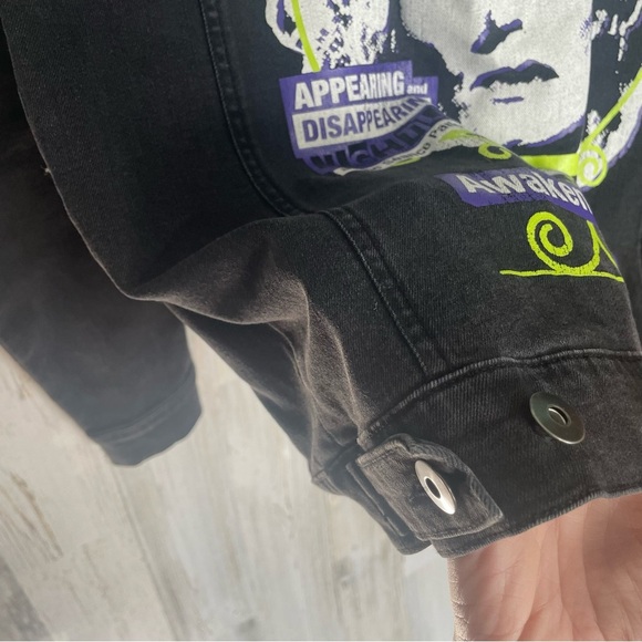 Disney Trucker Jacket Haunted Mansion Madame Leota Denim Jean Halloween size XS - Picture 6 of 9